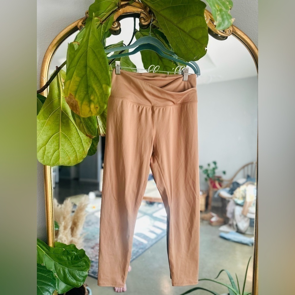 Free people movement tan leggings medium